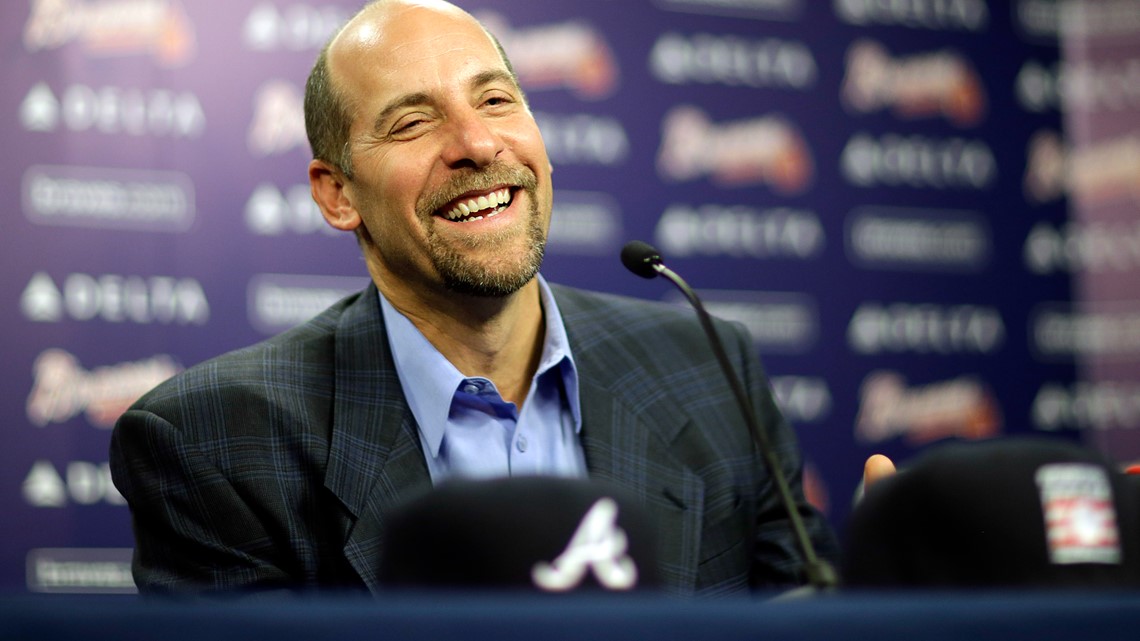 Texas Rangers fans upset with FOX announcer John Smoltz | wfaa.com