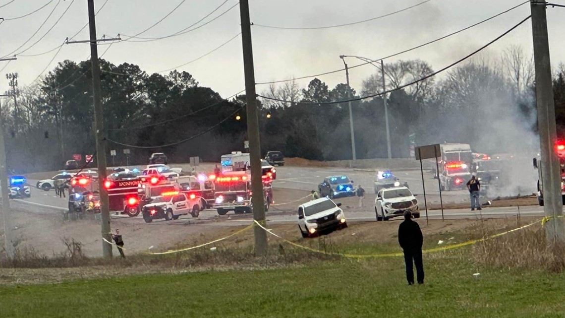 Black Hawk helicopter crashes in Alabama, killing 2 crew