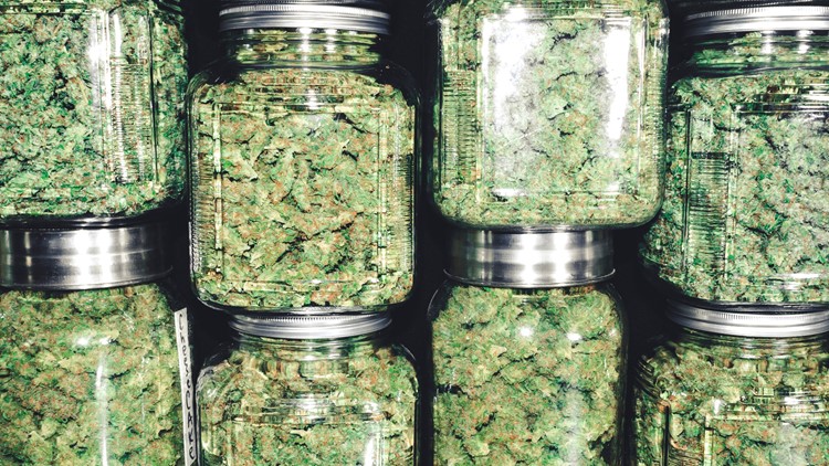 Feds: Michigan man sold marijuana at home from a vending machine