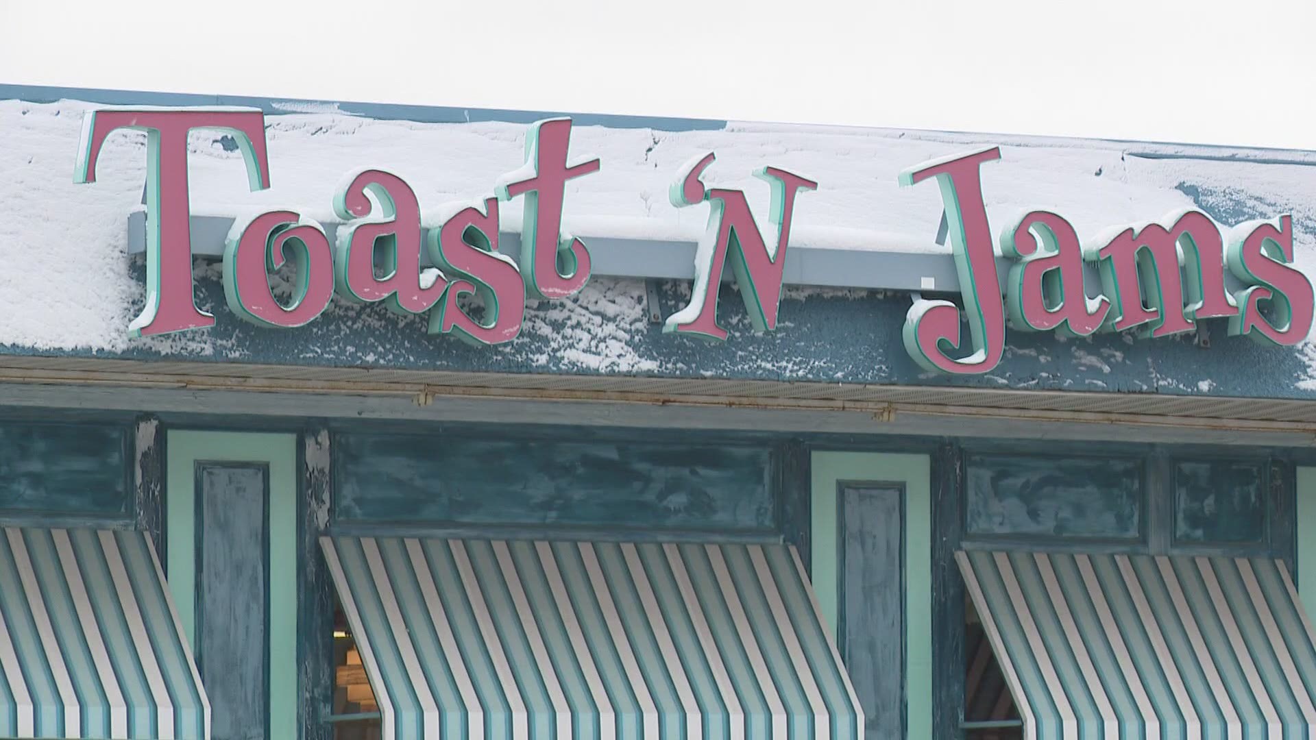 Toast 'N Jams owner Mark Boertman says he resumed indoor dining so he didn't have to throw out supplies ordered before state's indoor dining ban extension.